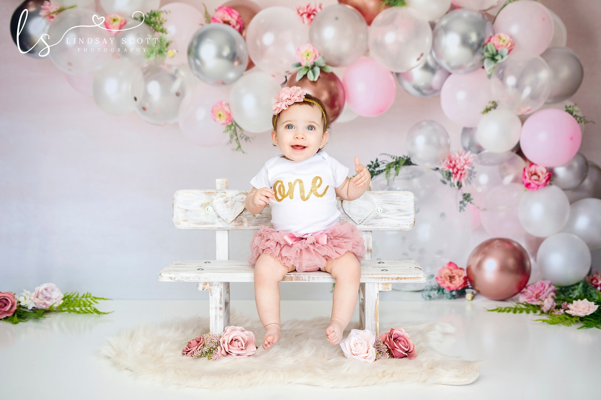 Kate Arc de ballons Fleurs Rose Blanc Toile de fond conçue par Mandy Ringe - Kate Backdrop FR