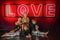 Kate Saint Valentin LOVE Lumière Rouge Toile de fond conçue par Chain Photographie - Kate Backdrop FR