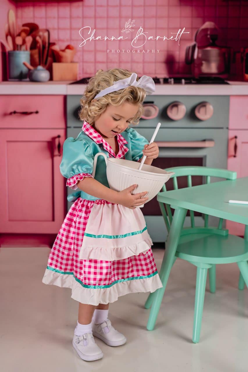 Kate Rose Maison de poupées Cuisine Toile de fond conçue par Mandy Ringe - Kate Backdrop FR