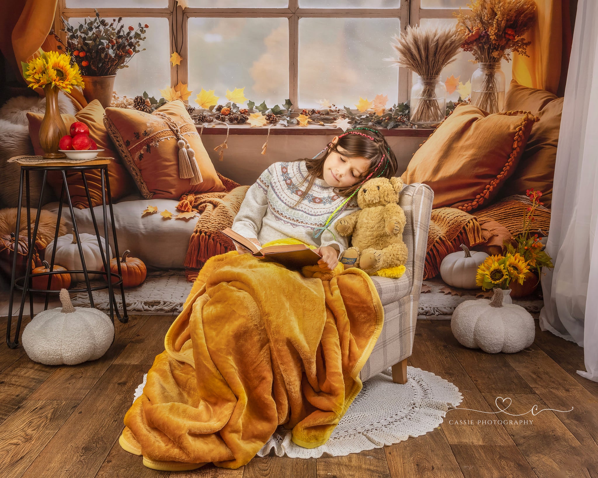 Offres Éclair Kate Automne Oreiller Citrouille Fenêtre Boho Toile de fond conçue par Emetselch - Kate Backdrop FR