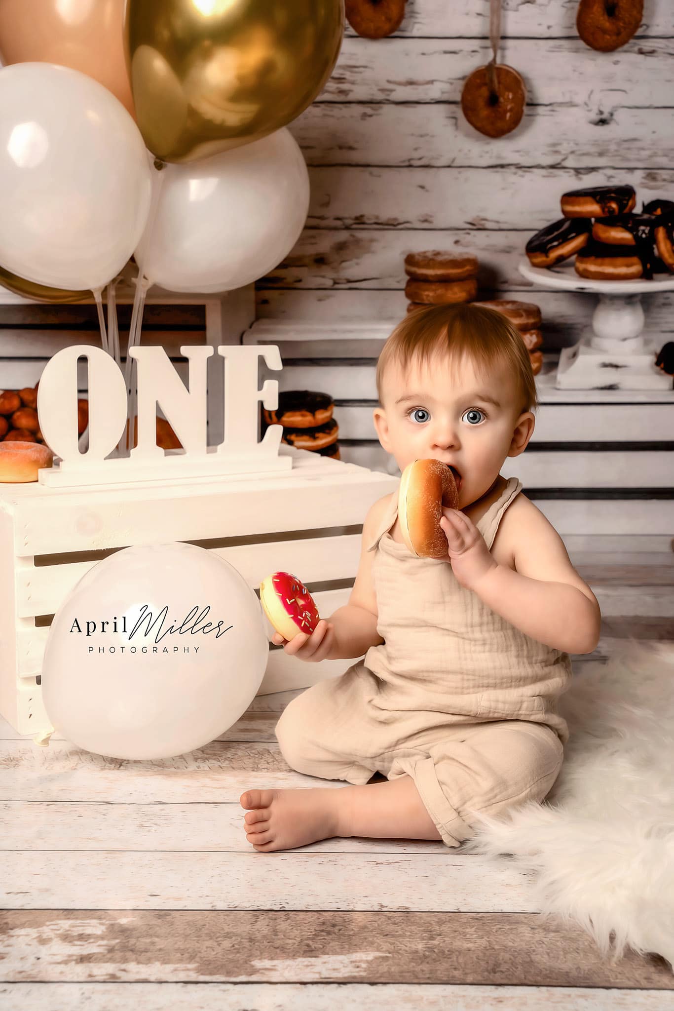 Kate Beignets Anniversaire Cake smash Toile de fond conçu par Arica Kirby - Kate Backdrop FR