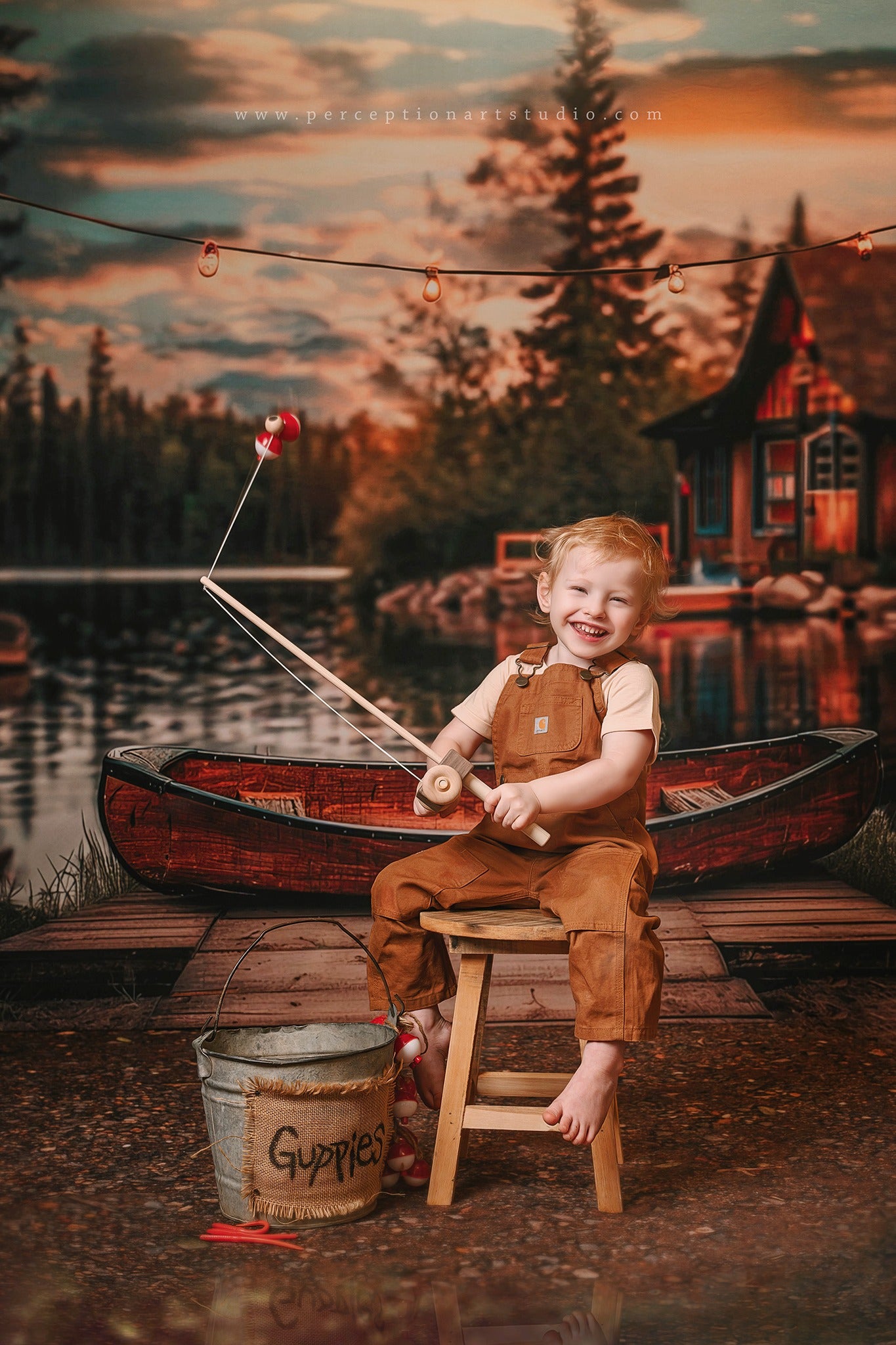 Kate Canoë Quai Lac Forêt Cabane Toile de fond conçue par Lidia Redekopp - Kate Backdrop FR