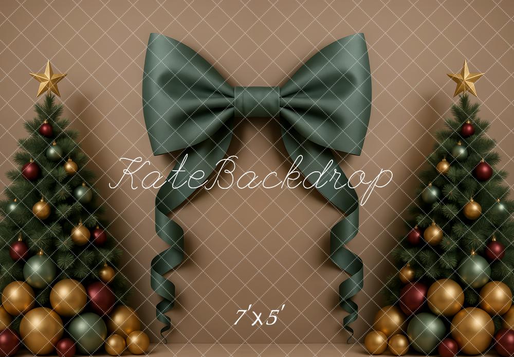 Kate Noël Sapins Boules Nœud Toile de fond conçue par Patty Roberts