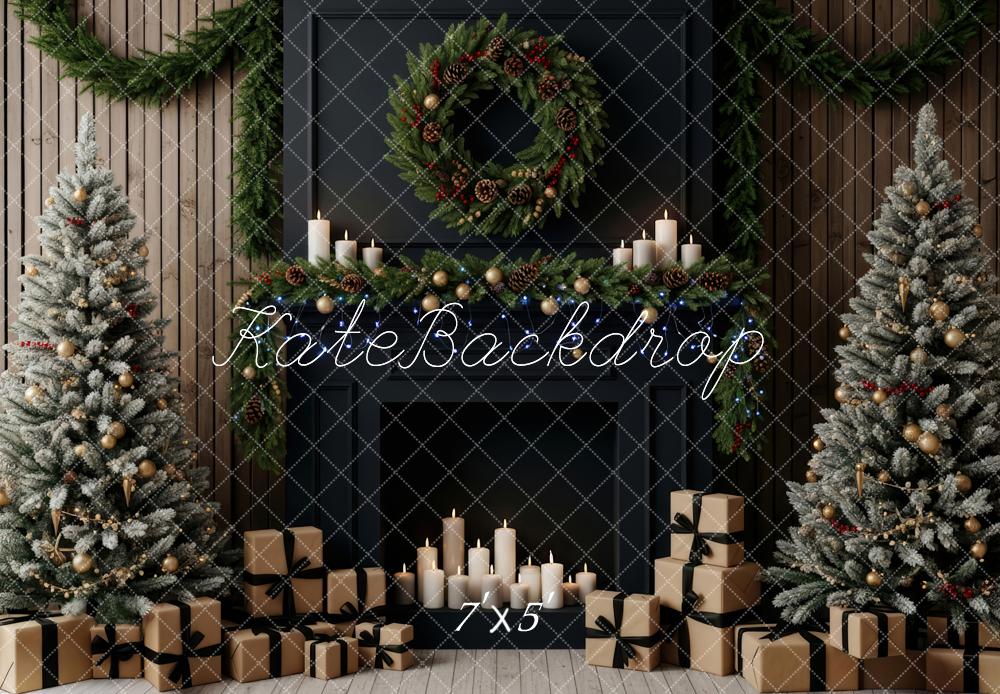 Kate Noël Sapins Couronne Cheminée Toile de fond conçue par Patty Roberts