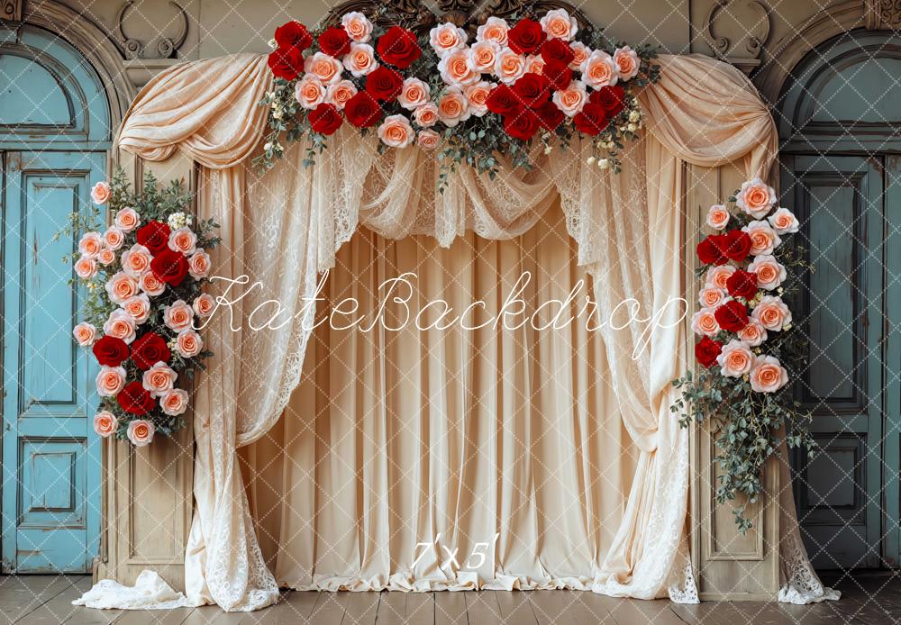 Kate Arche Fleurs Roses Drapé Toile de fond conçue par Mini MakeBelieve