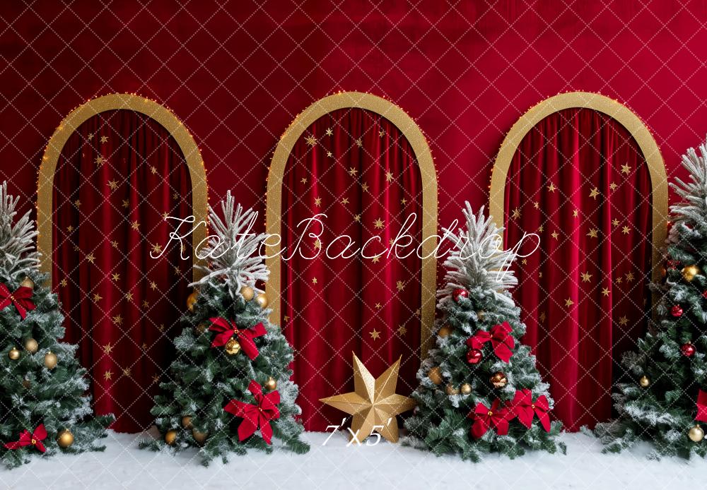 Kate Noël Arches Sapins Rouge Toile de fond conçue par Patty Roberts - Kate Backdrop FR