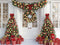 Kate Noël Sapins Cadeaux Guirlande Toile de fond conçue par Mini MakeBelieve