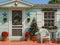 Kate Noël Maison Sapin Extérieur Toile de fond conçue par Mini MakeBelieve - Kate Backdrop FR