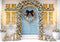 Kate Noël Porte Bleue Couronne Lumière Toile de fond conçue par Mini MakeBelieve - Kate Backdrop FR