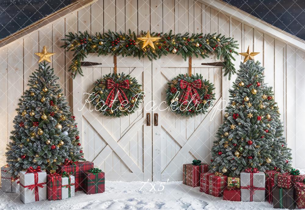 Kate Noël Sapins Cadeaux Grange Neige Toile de fond conçue par Emetselch - Kate Backdrop FR