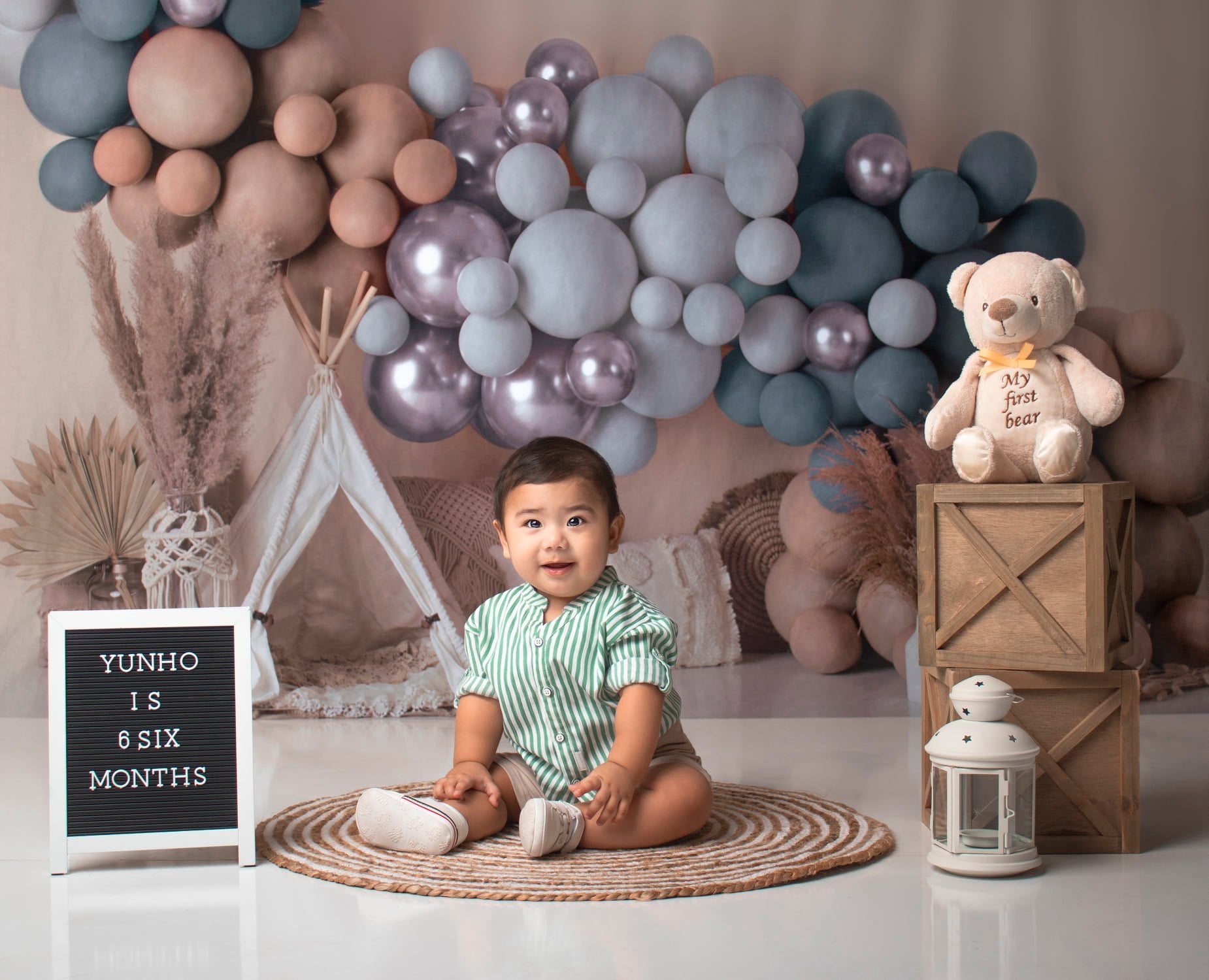 Offres Éclair-Kate Tente Boho Ballons Bleu & Brun Toile de fond en Laine conçue par Mandy Ringe - Kate Backdrop FR