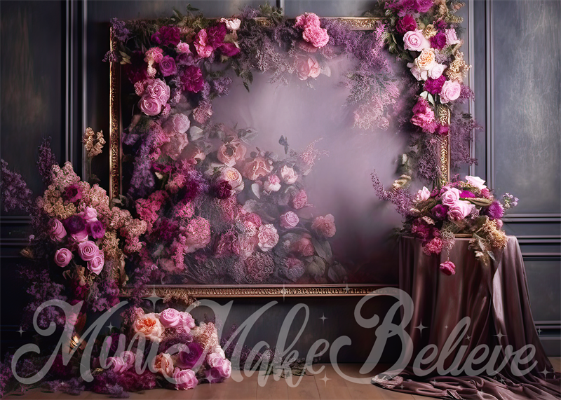 Kate Beaux-Arts Violet Chambre Florale Toile de fond conçue par Mini MakeBelieve