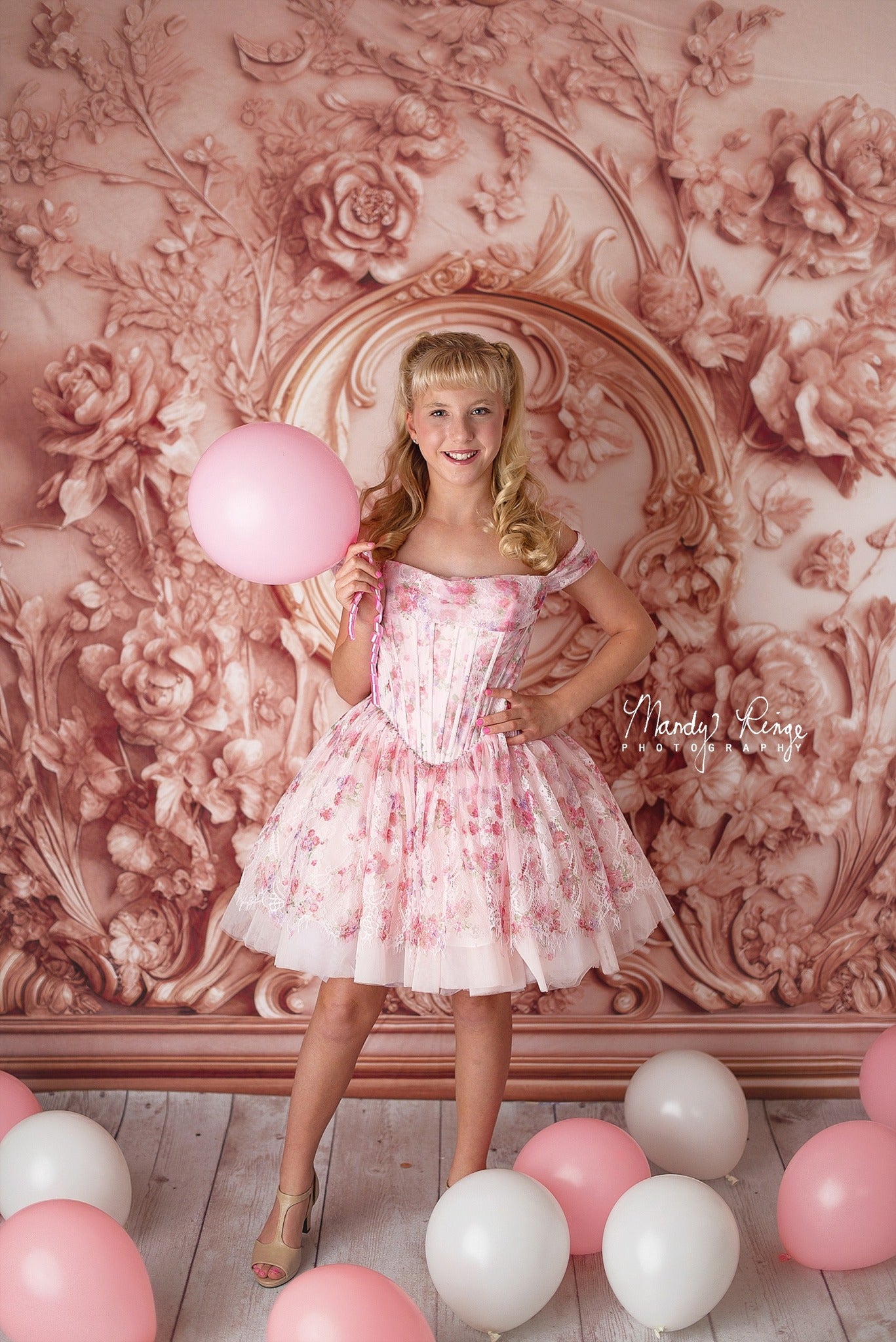 Kate Rose Or Floral Princesse Mur Toile de fond conçue par Mandy Ringe - Kate Backdrop FR