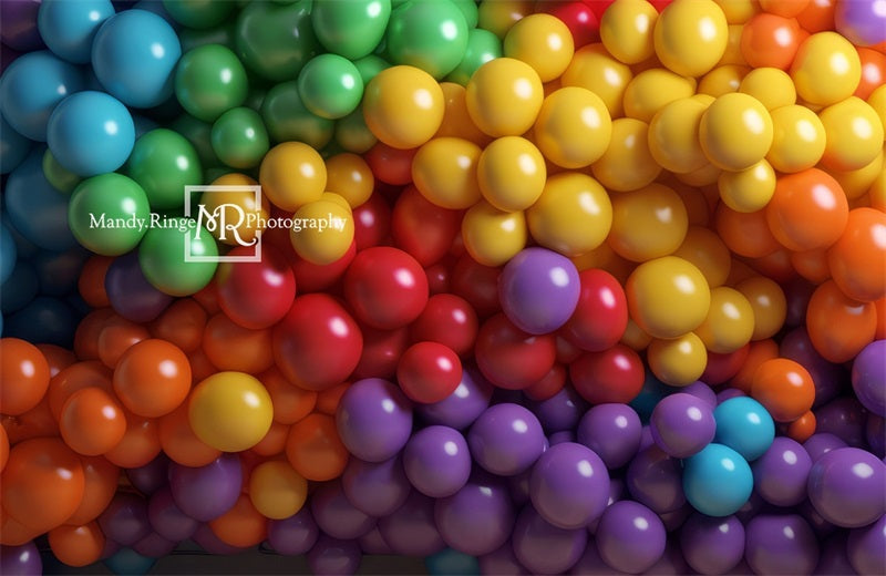 Kate Mur de Ballons Coloré Anniversaire Toile de fond conçue par Mandy Ringe