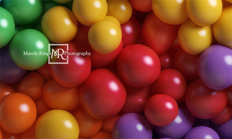 Kate Mur de Ballons Coloré Anniversaire Toile de fond conçue par Mandy Ringe