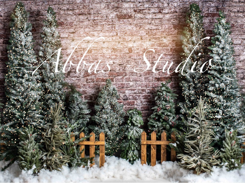 Kate Noël Extérieur Clôture Arbres Lumières Toile de fond conçue par Abbas Studio - Kate Backdrop FR