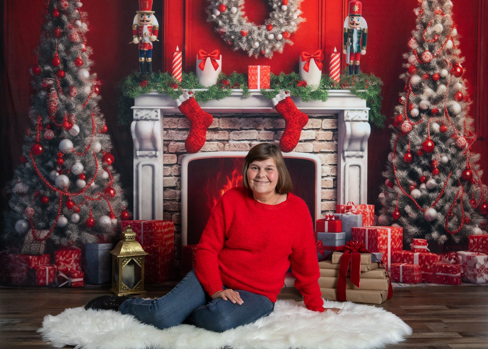 Kate Rouge Sapin de Noël Feu Cadeaux Toile de fond Conçu par Chain Photographie