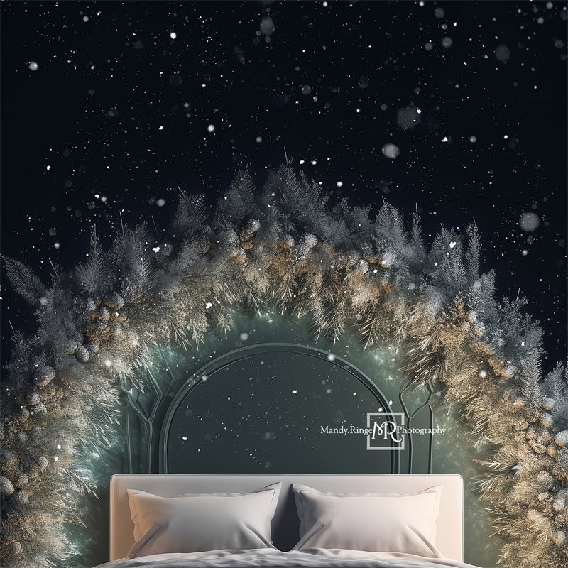 Kate Tête de lit Verdure Neige Toile de fond conçue par Mandy Ringe