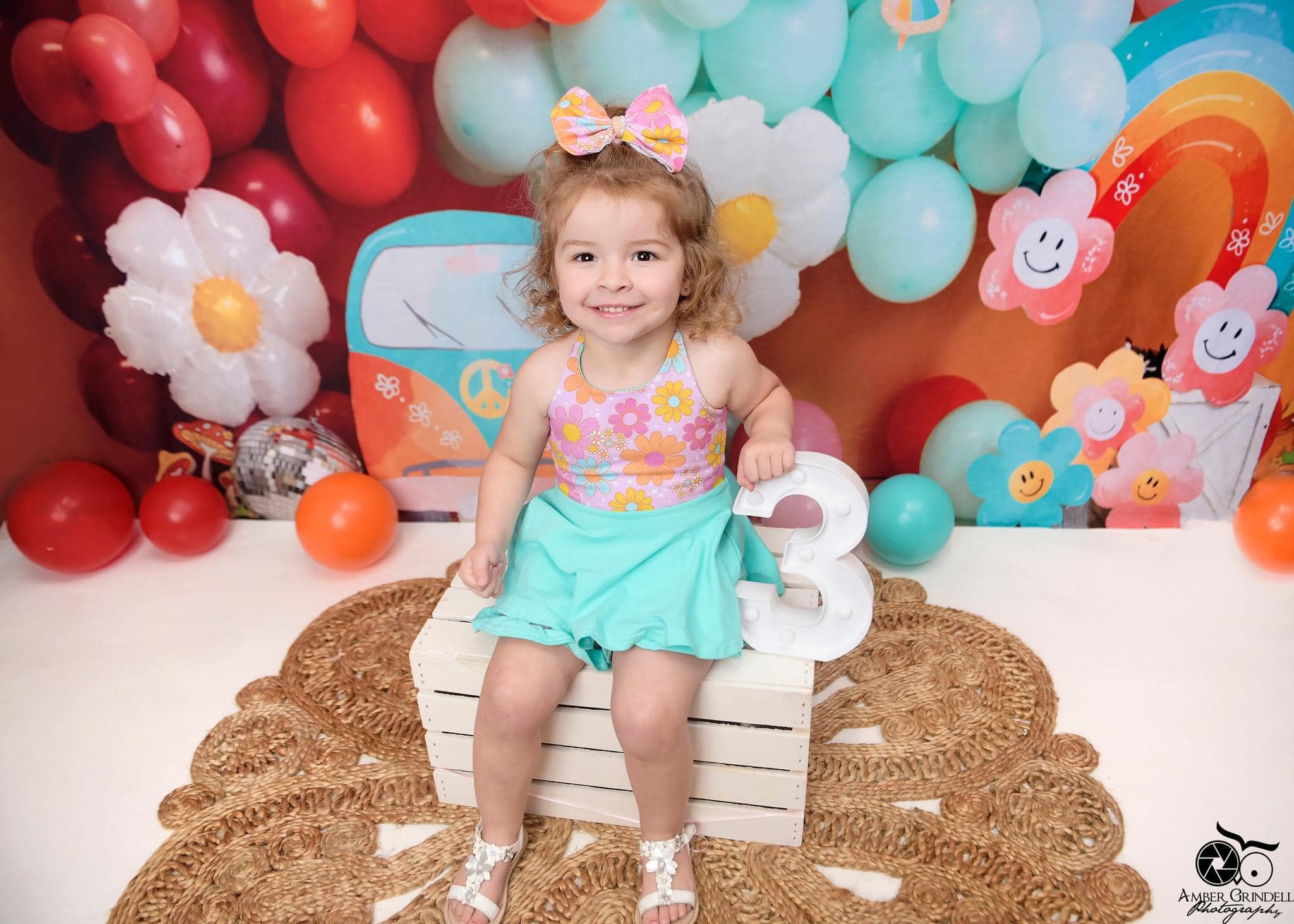 Kate Fête Enfant Ballons Fleurs Toile de fond conçue par Megan Leigh - Kate Backdrop FR