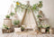 Kate Bohème Plante verte Canapé Chambre Toile de fond conçue par Emetselch - Kate Backdrop FR