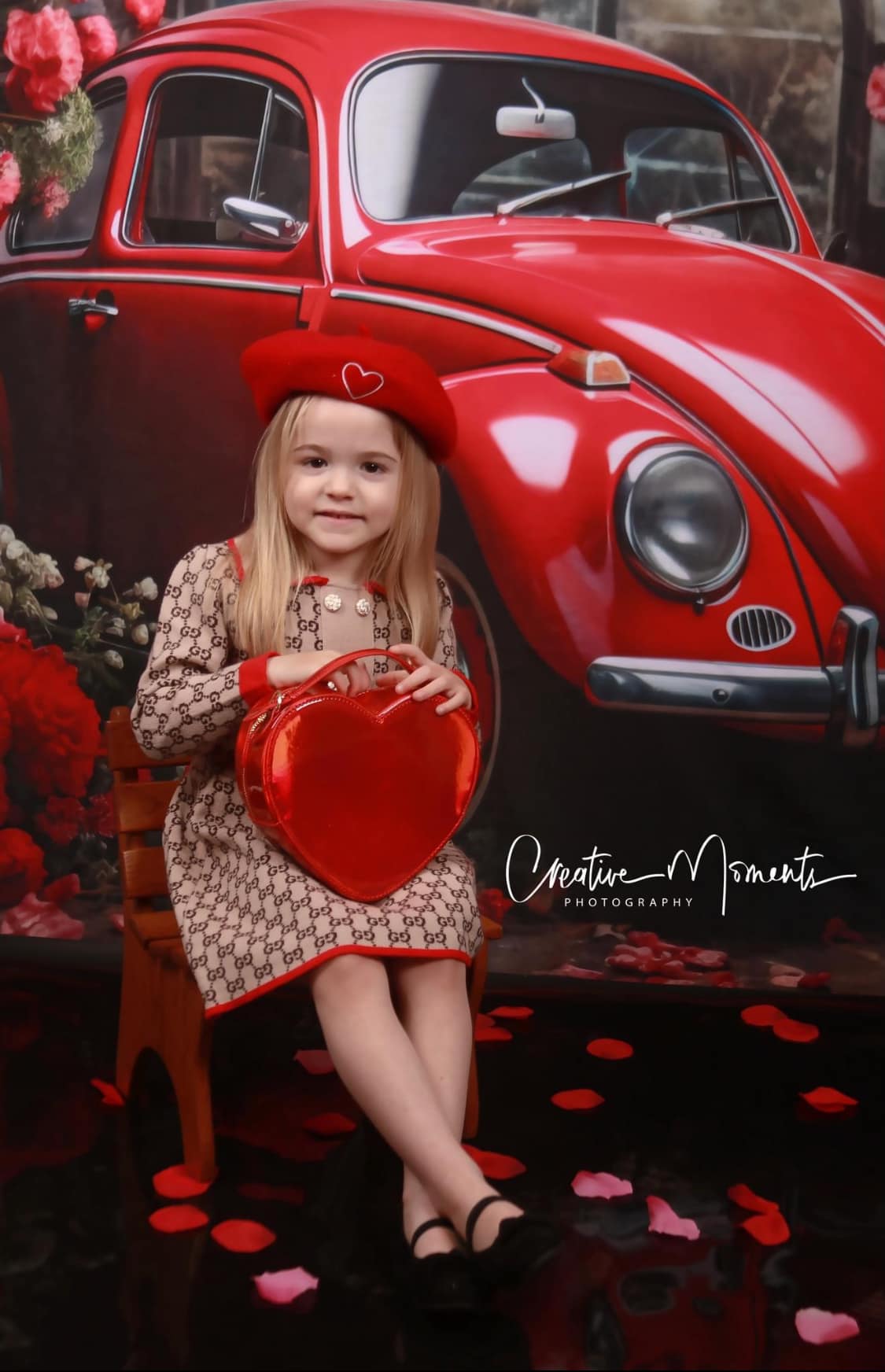 Kate Saint Valentin Voiture Rouge Toile de fond conçue par Patty Robert - Kate Backdrop FR