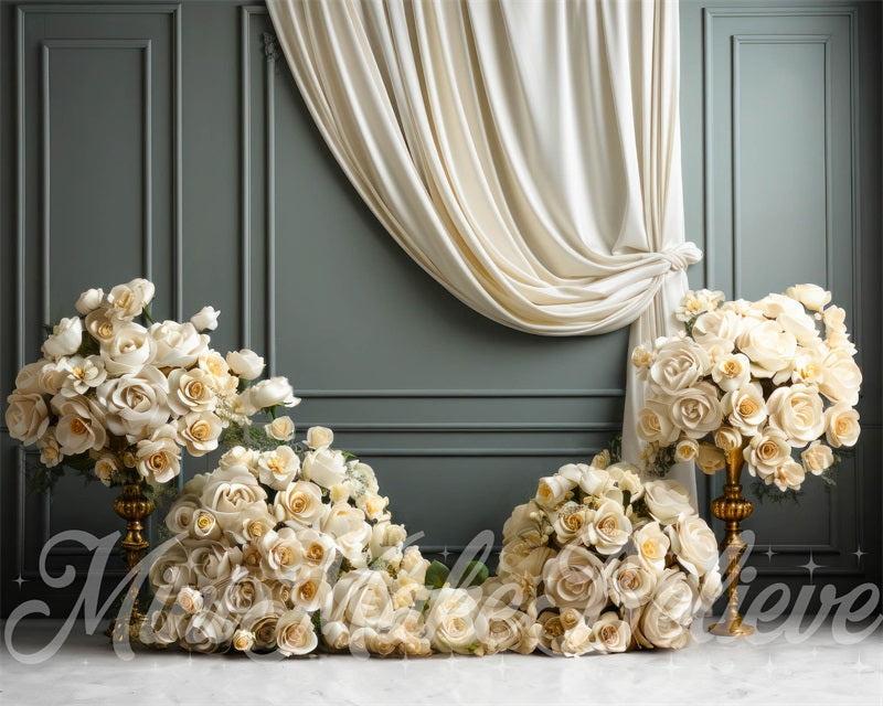Kate Beaux-Arts Rideau Roses Blanc Mur gris Toile de fond conçue par Mini MakeBelieve - Kate Backdrop FR