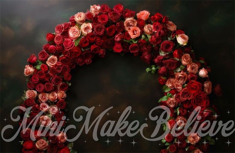 Kate Arche de Roses Rouge Beaux-Arts Toile de fond conçue par Mini MakeBelieve