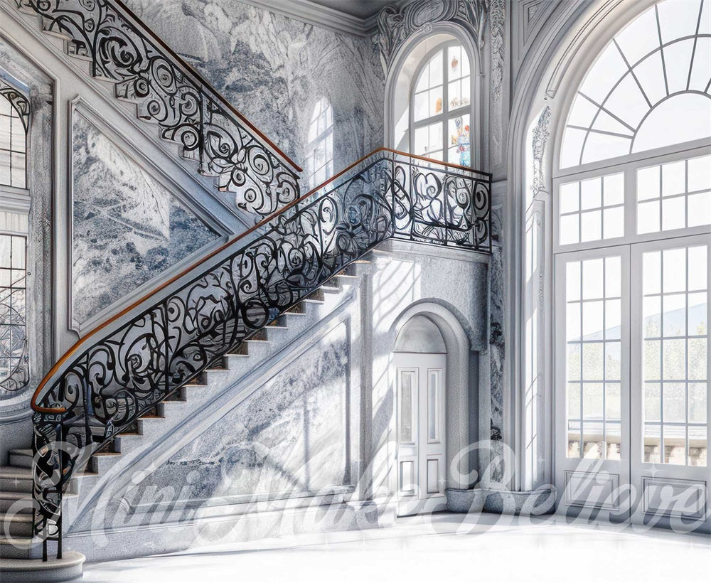 Kate Grandiose Intérieur Escalier Blanc Toile de fond conçue par Mini MakeBelieve - Kate Backdrop FR