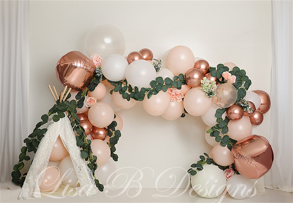 Kate Rose Floral Lierre Arche de ballons Tente Toile de fond conçue par Lisa B