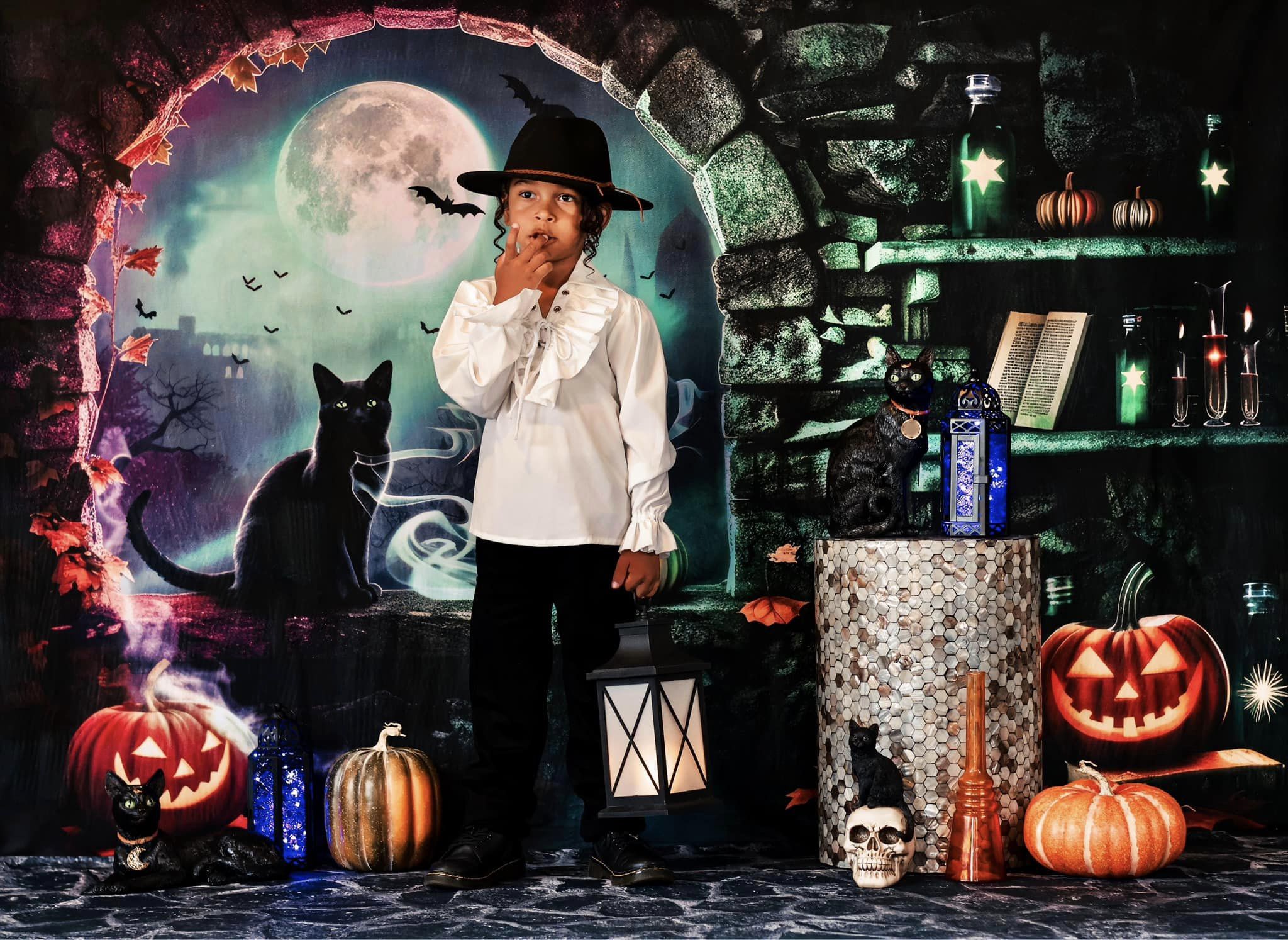 Kate Halloween Salle des Sorcières Chat Toile de fond conçue par Mini MakeBelieve - Kate Backdrop FR
