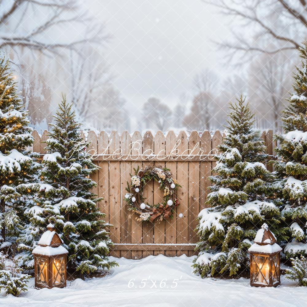Kate Hiver Extérieur Forêt Sapin de Noël Clôture Toile de fond conçue par Emetselch - Kate Backdrop FR