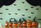 Kate Halloween Citrouilles Chauves-souris Fantôme Toile de fond conçue par Patty Robert - Kate Backdrop FR