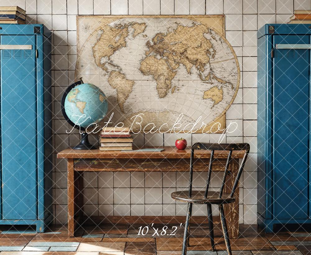 Kate Retour à l'école Carte du monde Vintage Toile de fond conçue par Emetselch - Kate Backdrop FR