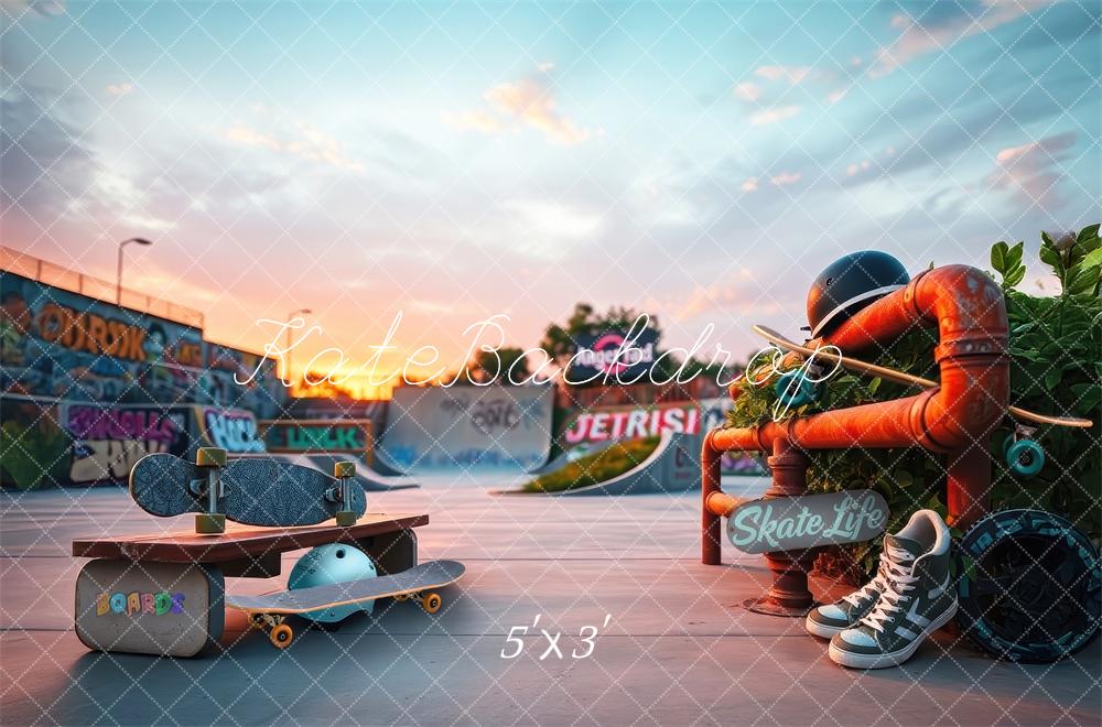 Kate Sports Skate Parc Graffiti Coucher de soleil Toile de fond conçue par Laura Bybee - Kate Backdrop FR