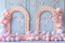 Kate Anniversaire Pastel Ballon Arche Papillons Toile de fond conçue par Mini MakeBelieve - Kate Backdrop FR