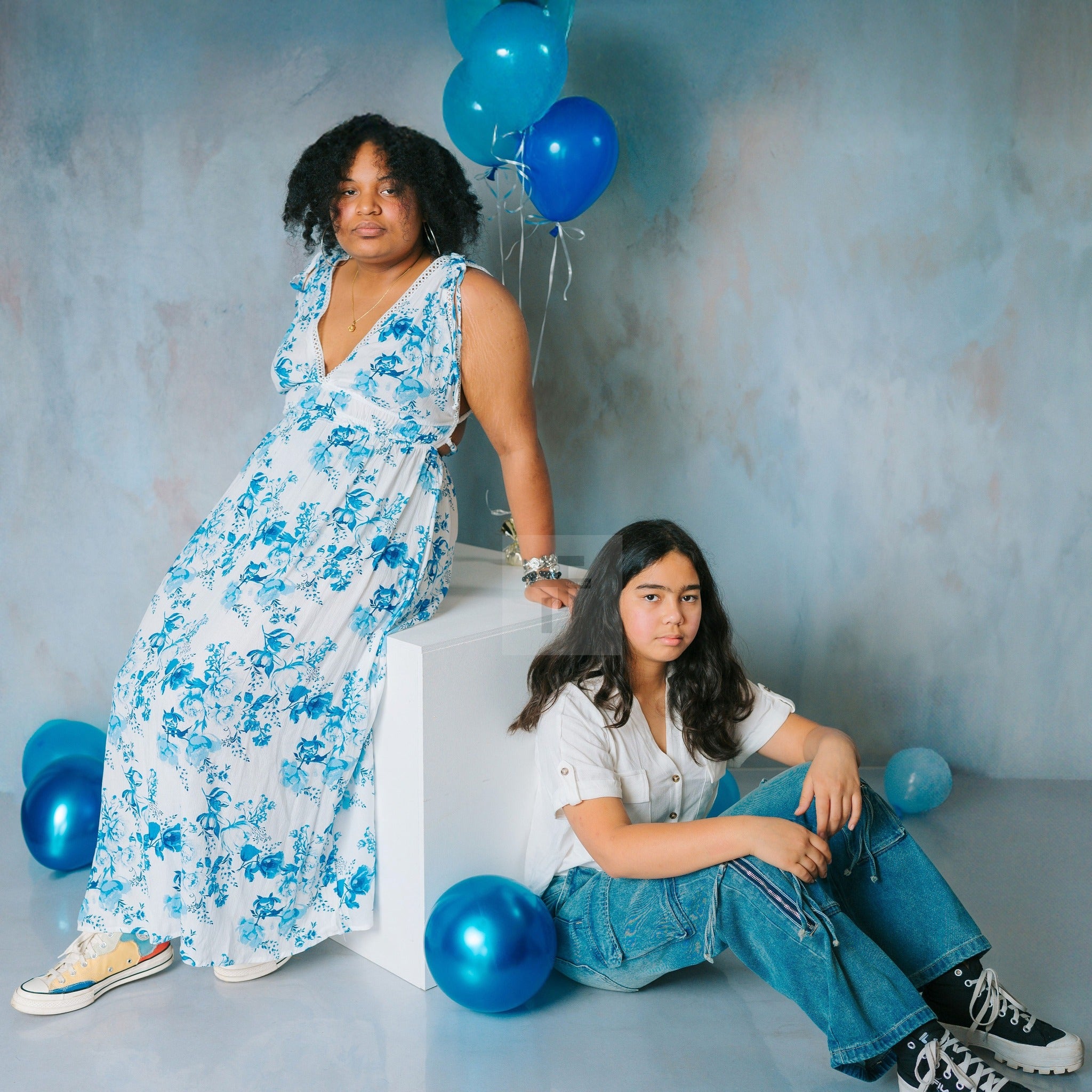 Kate Abstrait Gris Vintage Mur Toile de fond conçue par Emetselch - Kate Backdrop FR