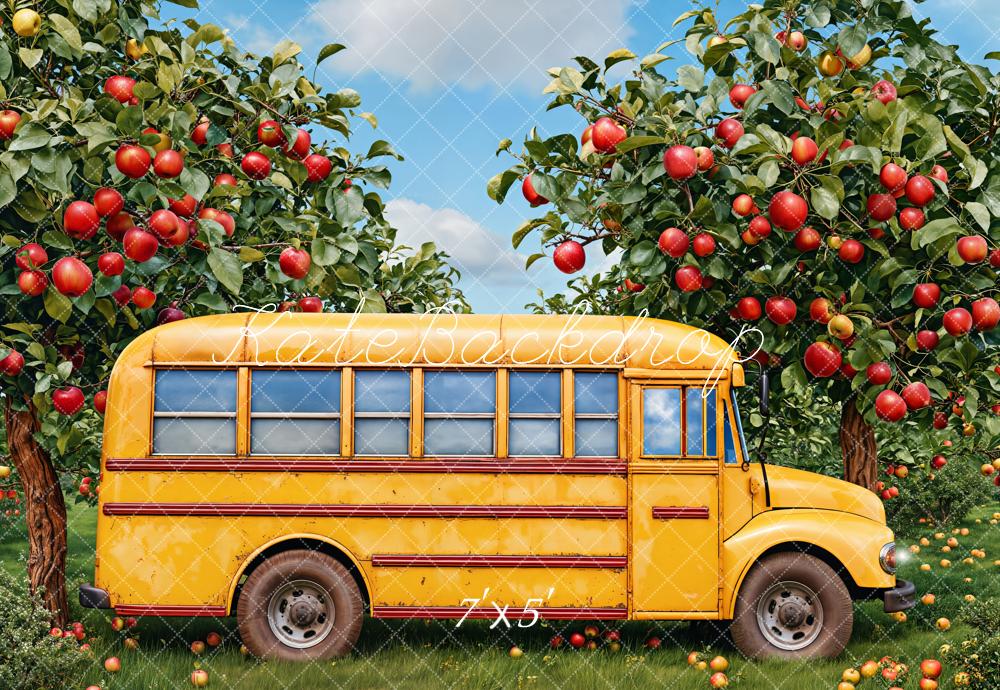 Kate Bus Scolaire Verger de Pommiers Toile de fond conçue par Emetselch - Kate Backdrop FR