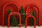 Kate Sapin de Noël Rouge Arche Toile de fond conçue par Megan Leigh - Kate Backdrop FR