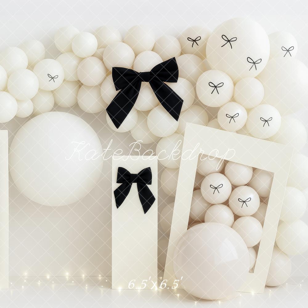 Kate Anniversaire Ballons Mode Blanc Toile de fond conçue par Patty Roberts - Kate Backdrop FR