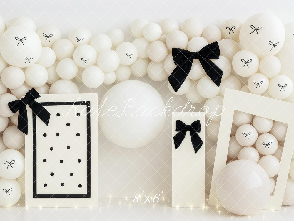 Kate Anniversaire Ballons Mode Blanc Toile de fond conçue par Patty Roberts - Kate Backdrop FR