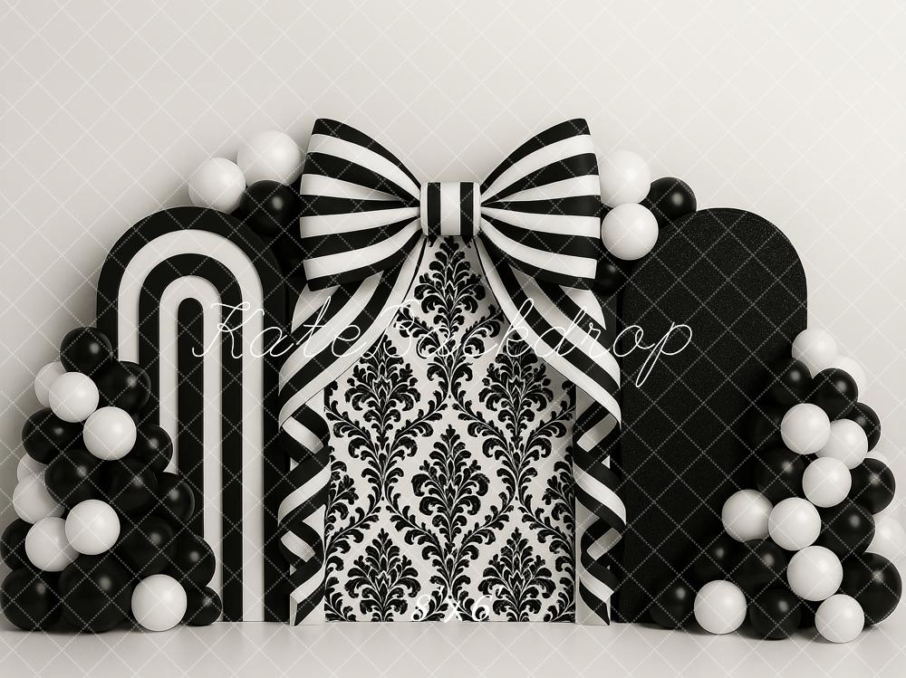 Kate Anniversaire Noir Blanc Nœud Ballons Toile de fond conçu par Ashley Paul - Kate Backdrop FR