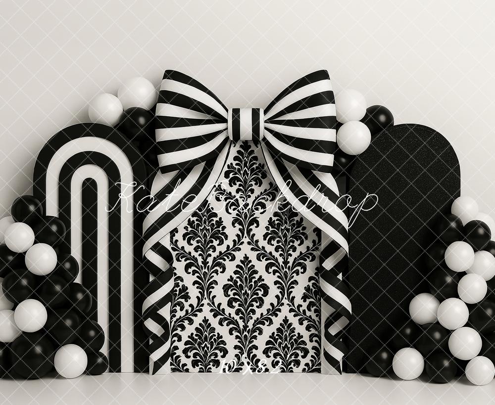 Kate Anniversaire Noir Blanc Nœud Ballons Toile de fond conçu par Ashley Paul - Kate Backdrop FR