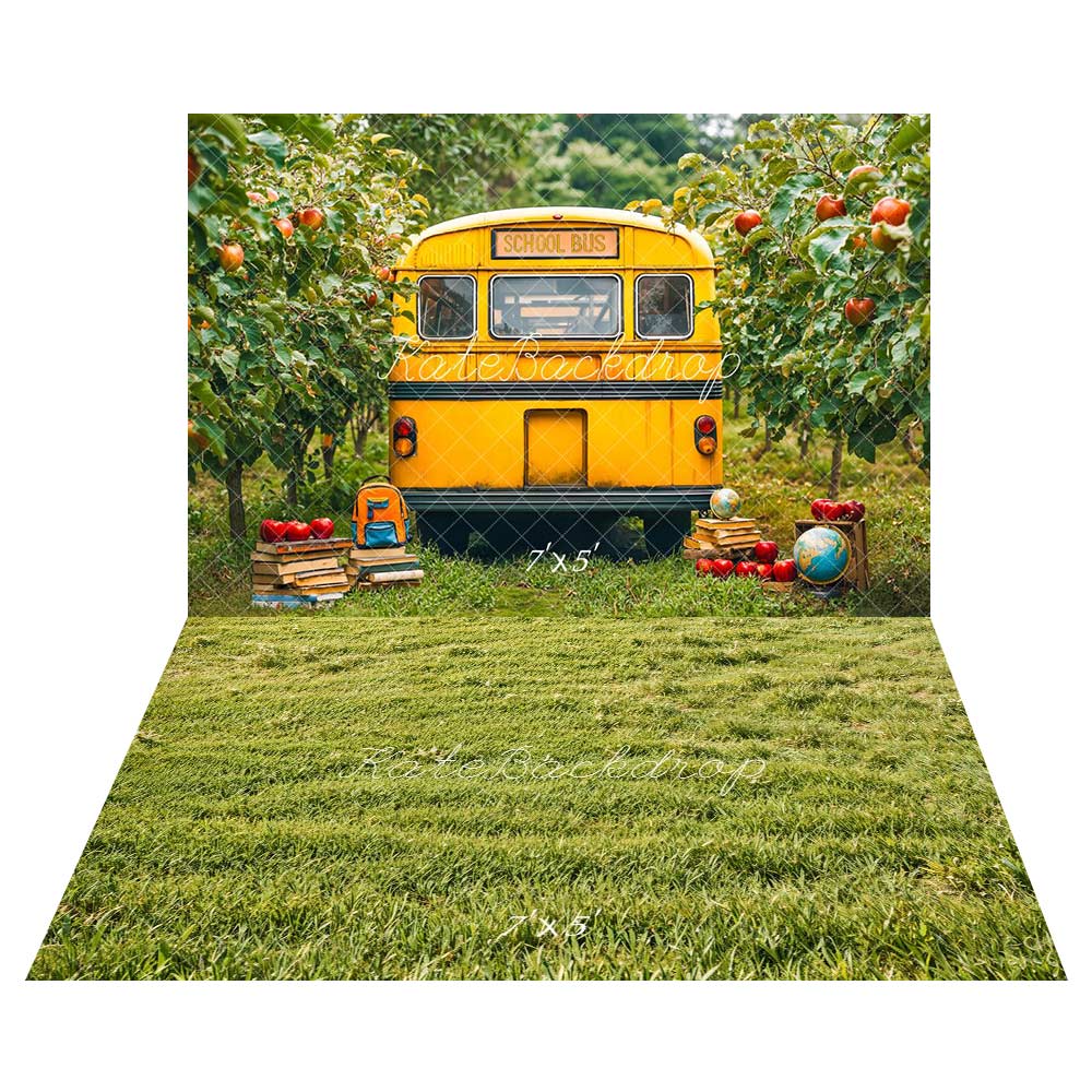 Kate Scolaire Bus Pommiers Livres Toile de fond+Vert Herbe Champ Sol Toile de fond