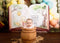 Kate Livre d'histoire Ballons Forêt Anniversaire Toile de fond conçue par Megan Leigh - Kate Backdrop FR