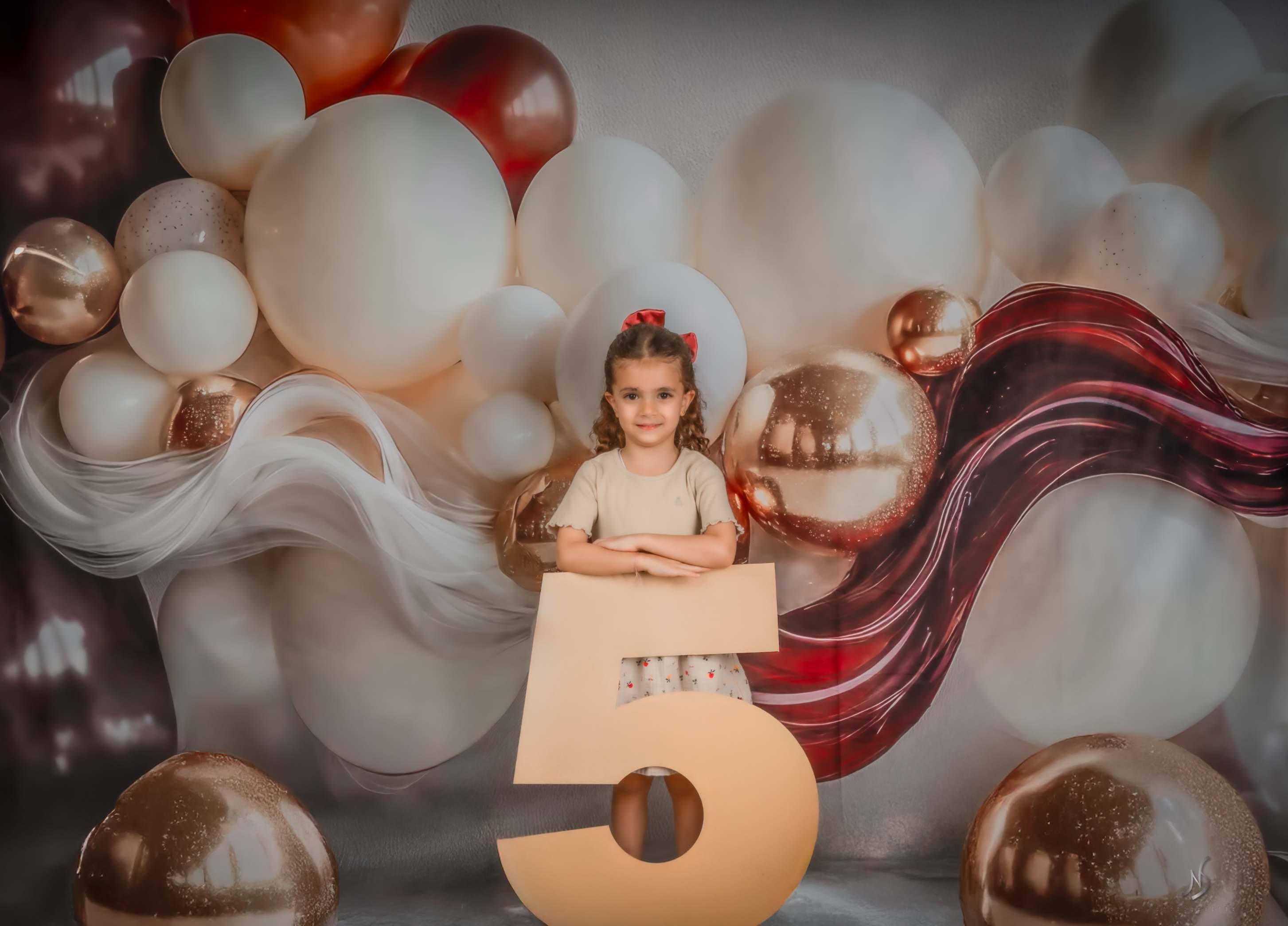 Kate Ballons Vague Marron Cake smash Toile de fond conçue par Mini MakeBelieve