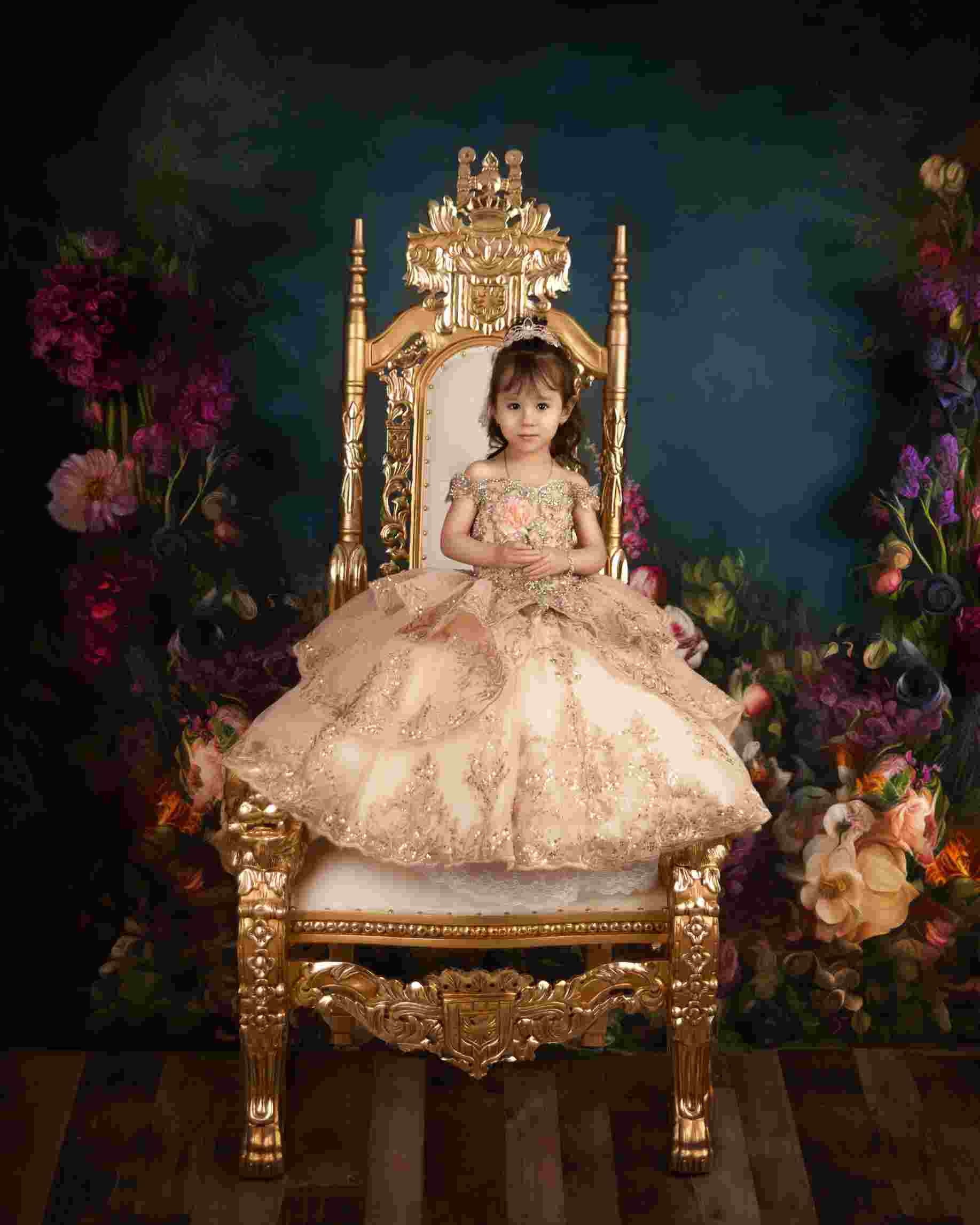 Offres Éclair-Kate Sarcelle foncée Fleurs Beaux-arts Toile de fond en Laine conçue par Mini MakeBelieve - Kate Backdrop FR