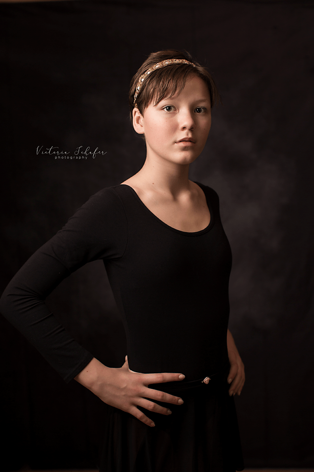 Katebackdrop：Kate Cold Black Around Gray Texture Abstract Backdrop Portrait