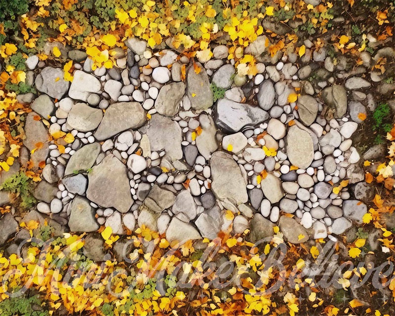 Kate Automne Feuilles Pavé Tapis de sol en Caoutchouc conçue par Mini MakeBelieve - Kate Backdrop FR
