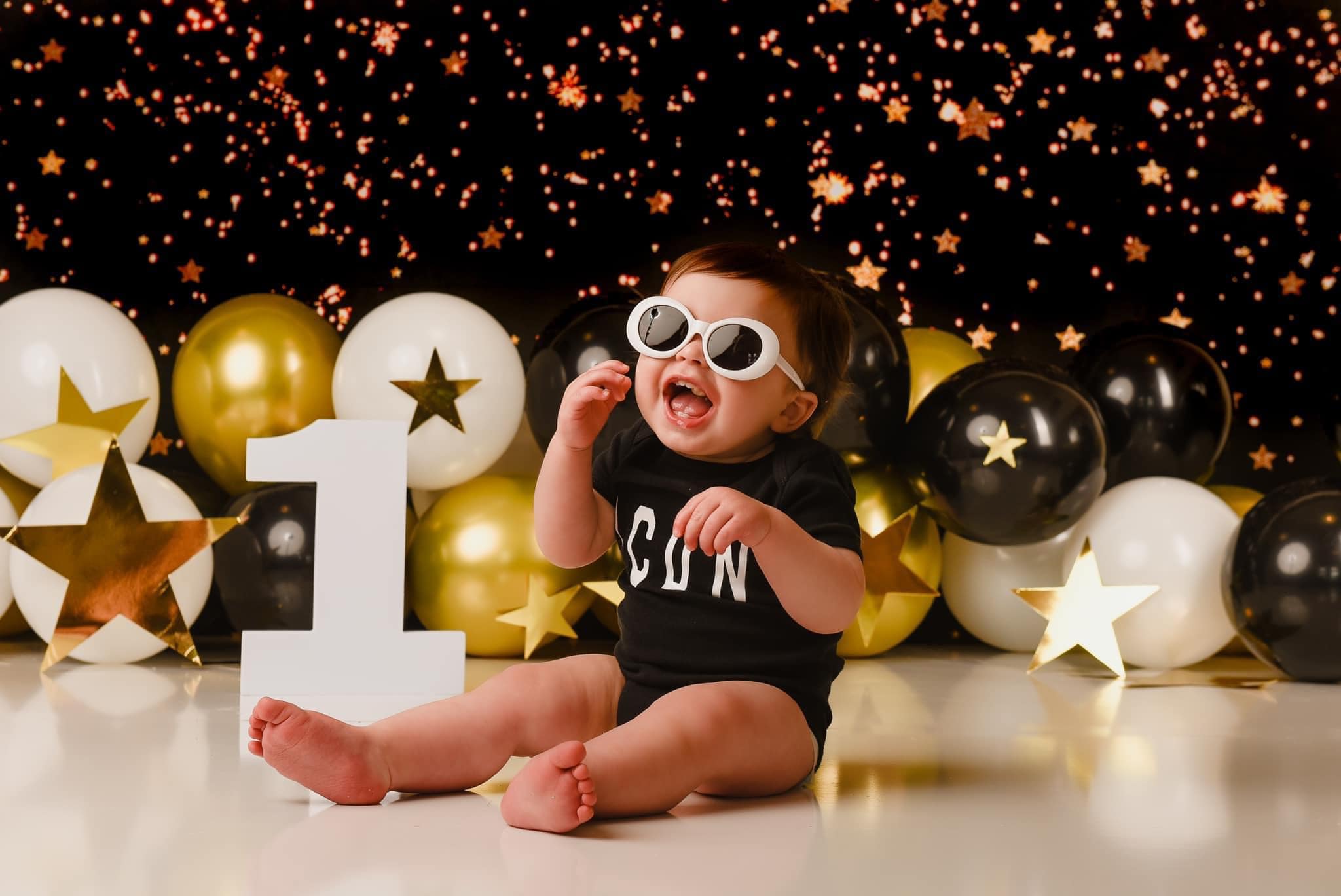 Kate Enfants Bokeh Étoiles Doré Noir Toile de fond conçu par Jerry sina