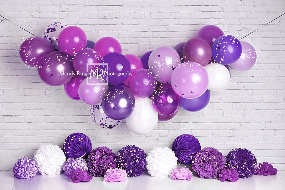 Kate Guirlande de ballons Anniversaire Violet Toile de fond conçue par Mandy Ringe